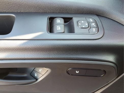New 2025 Mercedes-Benz Sprinter 2500 image 24