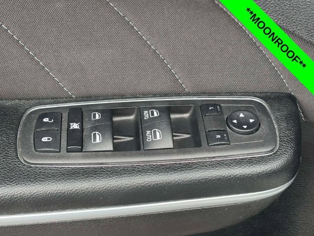 Used 2023 Dodge Charger SXT AWD/4WD image 11