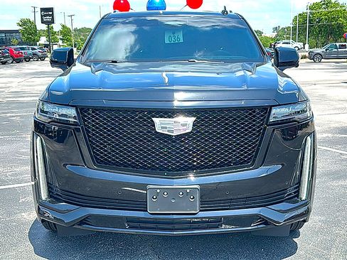 Used 2023 Cadillac Escalade Sport w/ Touring Package RWD image 11