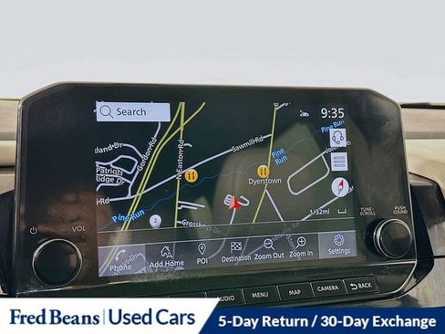 Certified 2024 Nissan Pathfinder SL w/ Black Appearance Package image 15