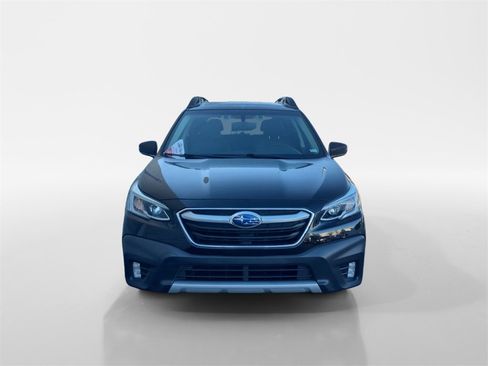 Used 2022 Subaru Outback Limited image 8