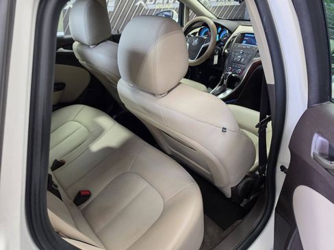 Used 2013 Buick Verano FWD image 21