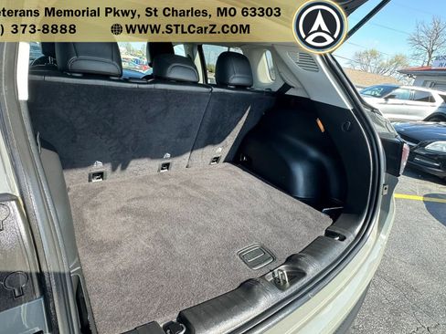 Used 2020 Jeep Compass Limited image 15