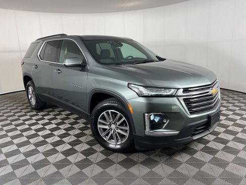 Used 2023 Chevrolet Traverse LT w/ Rear Camera Mirror Package AWD/4WD image 27