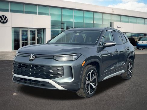 New 2026 Volkswagen Tiguan SE AWD/4WD image 1