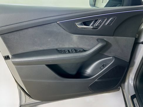 Used 2024 Audi RS Q8 AWD/4WD image 16