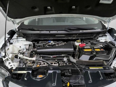 Used 2020 Nissan Rogue S w/ Special Edition Package FWD image 31