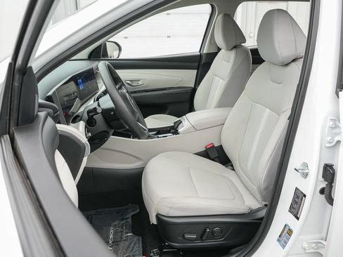 Used 2025 Hyundai Tucson SEL AWD/4WD image 11