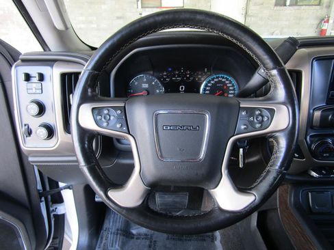 Used 2018 GMC Sierra 2500 Denali w/ Suspension Package, Off-Road image 15