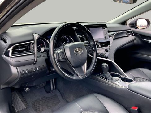 Used 2023 Toyota Camry SE FWD image 17