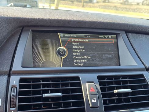 Used 2013 BMW X5 M image 31