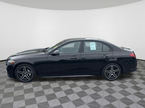 Used 2023 Mercedes-Benz C 300 4MATIC Sedan image 4