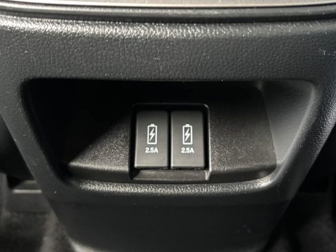Used 2020 Honda CR-V Touring image 18
