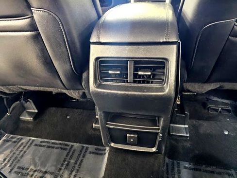 Used 2019 Ford Edge SEL w/ Equipment Group 201A image 34