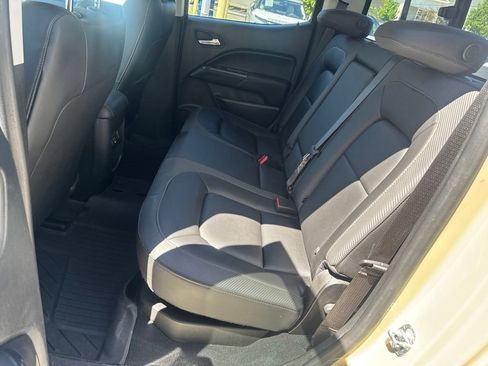 Used 2022 GMC Canyon AT4 AWD/4WD image 35