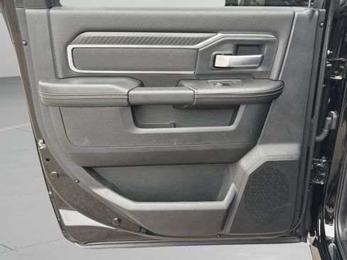 New 2025 RAM 2500 Big Horn image 4