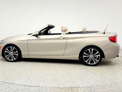 Used 2016 BMW 228i xDrive Convertible image 8