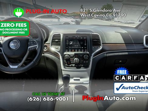 Used 2018 Jeep Grand Cherokee Limited AWD/4WD image 19