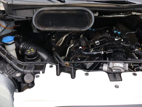 Used 2016 Ford Transit 250 130 Low Roof RWD image 34