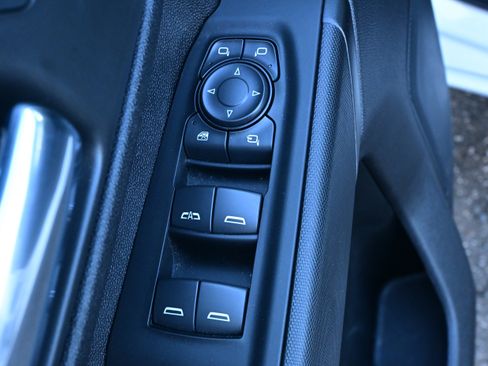 Used 2025 Chevrolet Silverado 2500 Custom w/ Custom Value Package image 13