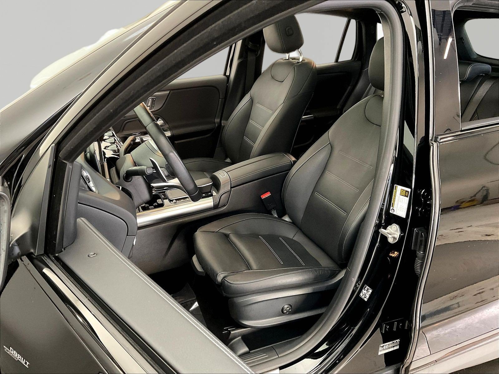 Certified 2022 Mercedes-Benz GLA 45 AMG 4MATIC image 21