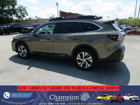 Used 2021 Subaru Outback Limited AWD/4WD image 6