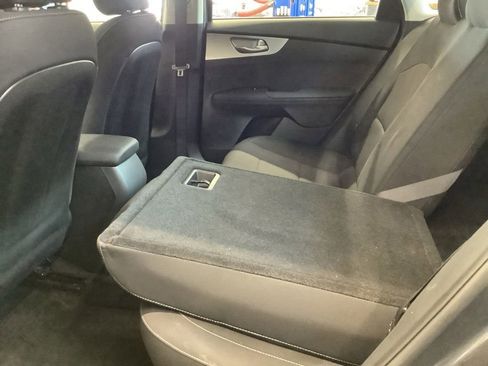 Used 2023 Kia Forte LXS FWD image 17