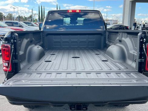 New 2026 RAM 3500 Big Horn AWD/4WD image 16