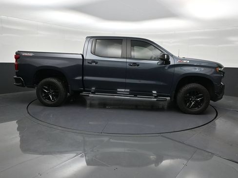 Used 2019 Chevrolet Silverado 1500 LT Trail Boss AWD/4WD image 7