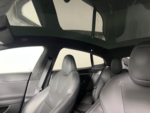 Used 2021 Tesla Model S Plaid AWD/4WD image 19