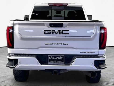 Certified 2024 GMC Sierra 2500 Denali Ultimate AWD/4WD image 5
