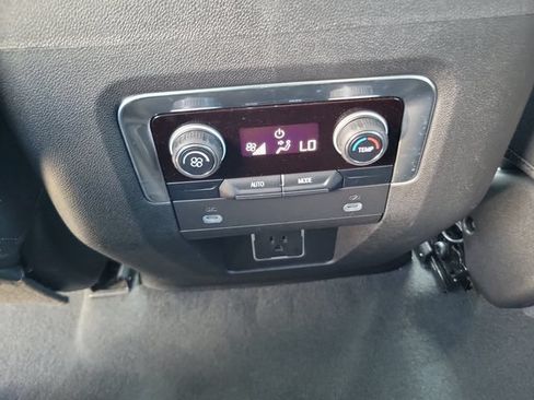 Used 2023 Chevrolet Tahoe LT RWD image 16