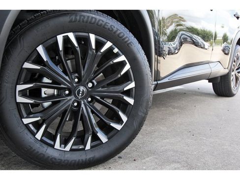 Certified 2026 Nissan Rogue Dark Armor FWD image 29