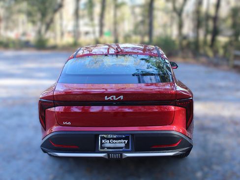 New 2025 Kia K4 LXS image 8