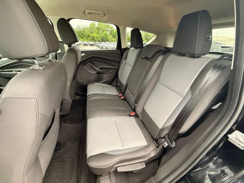 Used 2017 Ford Escape SE AWD/4WD image 31