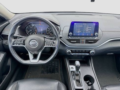 Used 2019 Nissan Altima 2.5 SR image 14