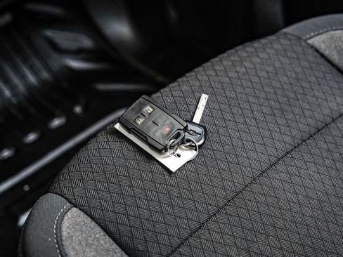 Used 2021 Chevrolet Silverado 3500 LT image 51