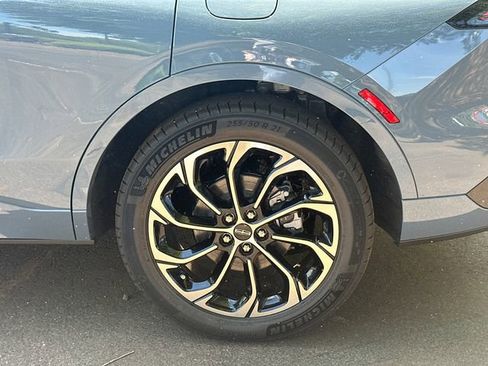 New 2026 Lincoln Nautilus Reserve AWD/4WD image 19