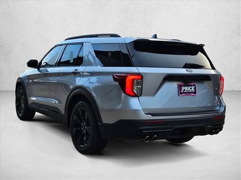 Used 2022 Ford Explorer ST w/ Equipment Group 401A RWD image 7