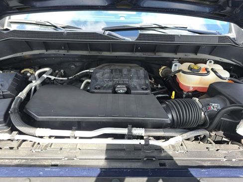 Used 2022 Chevrolet Silverado 1500 Custom w/ Safety Confidence Package image 7