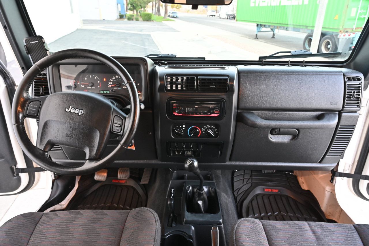 Used 2005 Jeep Wrangler Sport AWD/4WD image 13