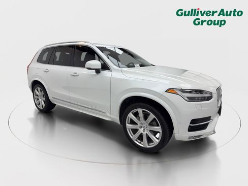 Used 2018 Volvo XC90 T6 Inscription w/ Luxury Package image 12