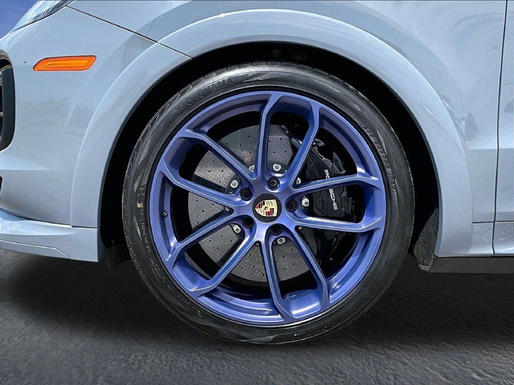 Certified 2022 Porsche Cayenne Turbo GT AWD/4WD image 11