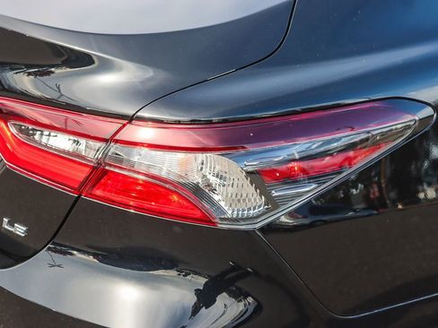 Used 2023 Toyota Camry LE image 8