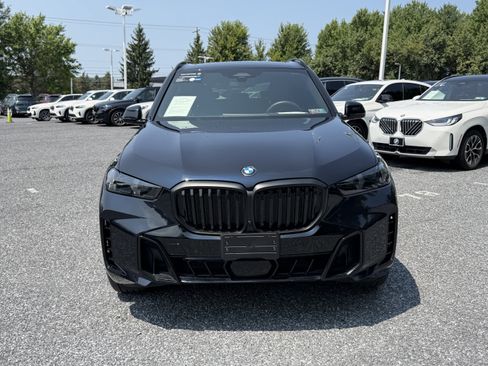 Used 2026 BMW X5 xDrive40i w/ M Sport Package AWD/4WD image 2