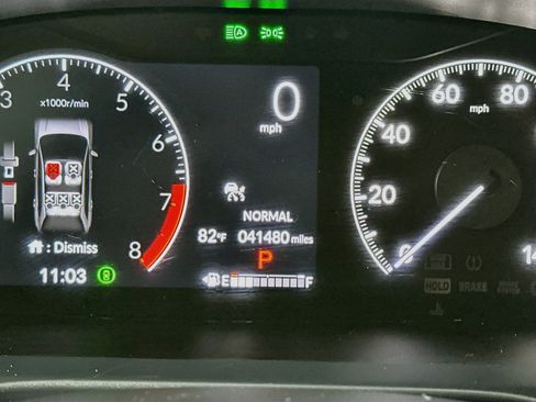 Used 2025 Honda HR-V LX image 18