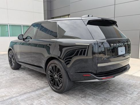 Certified 2025 Land Rover Range Rover SE AWD/4WD image 8