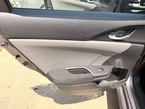 Used 2020 Honda Civic EX image 13