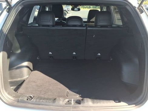 Used 2022 Jeep Compass Latitude FWD image 28
