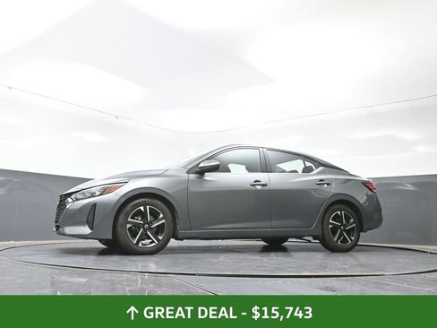 Used 2024 Nissan Sentra SV image 53